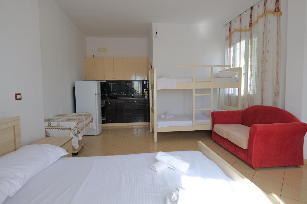 Vila Osmanaj Ksamil Esterno foto