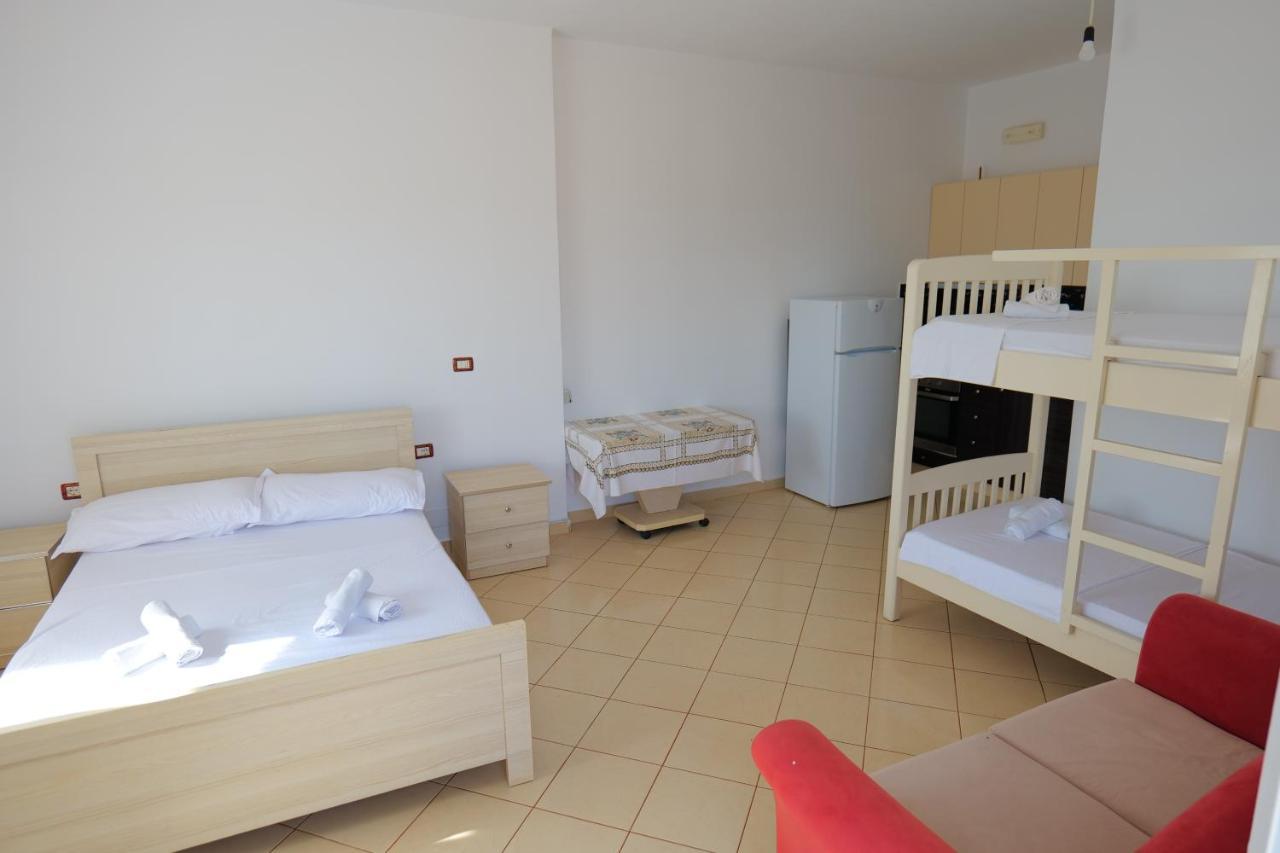 Vila Osmanaj Ksamil Esterno foto