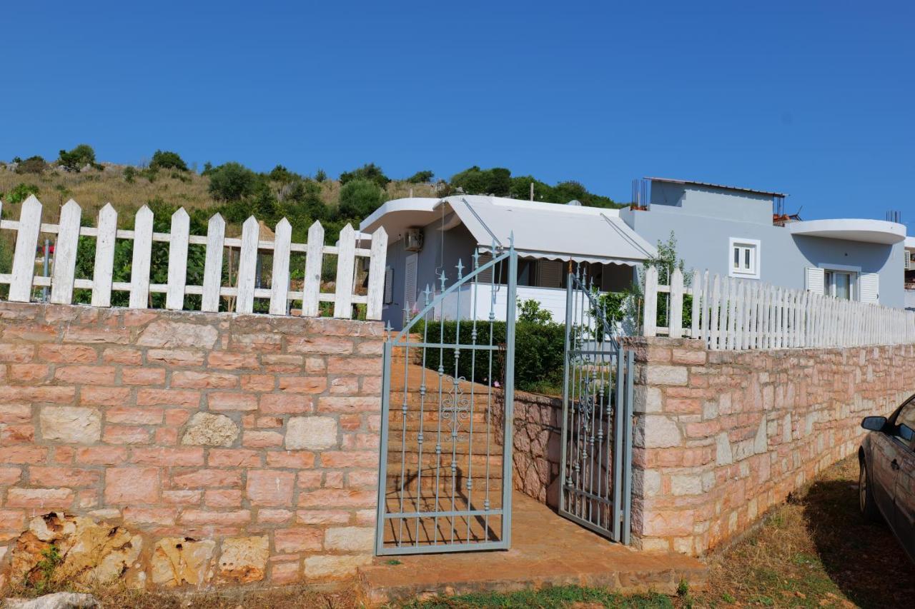 Vila Osmanaj Ksamil Esterno foto