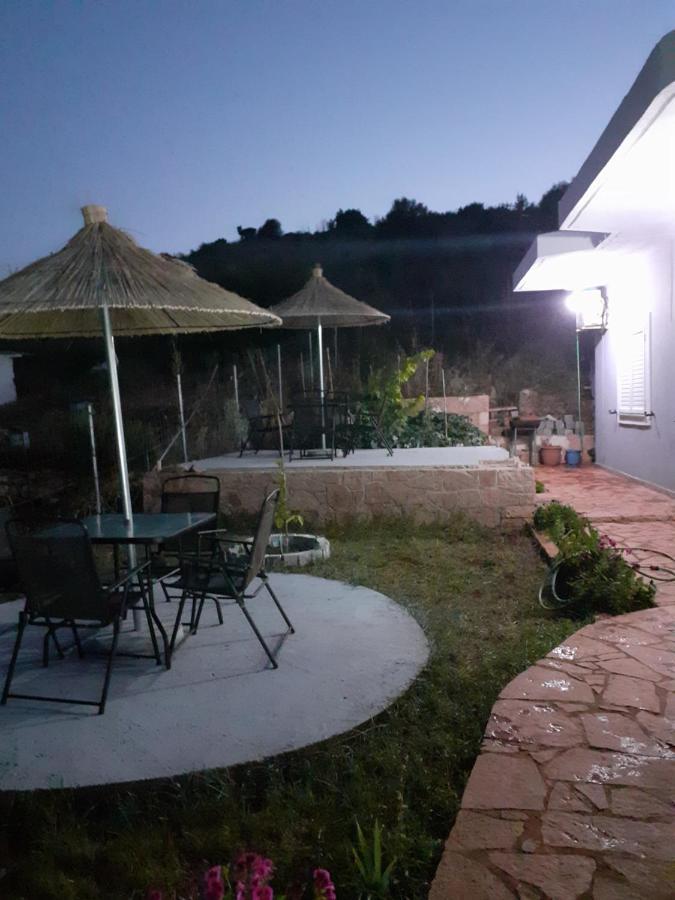Vila Osmanaj Ksamil Esterno foto